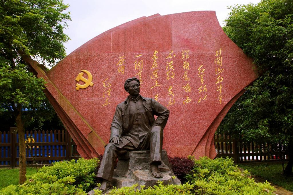 井冈山毛泽东.jpg